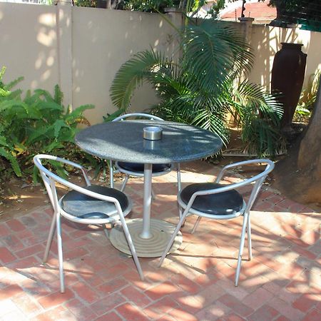 Echo Garden Guesthouse Rustenburg Dış mekan fotoğraf
