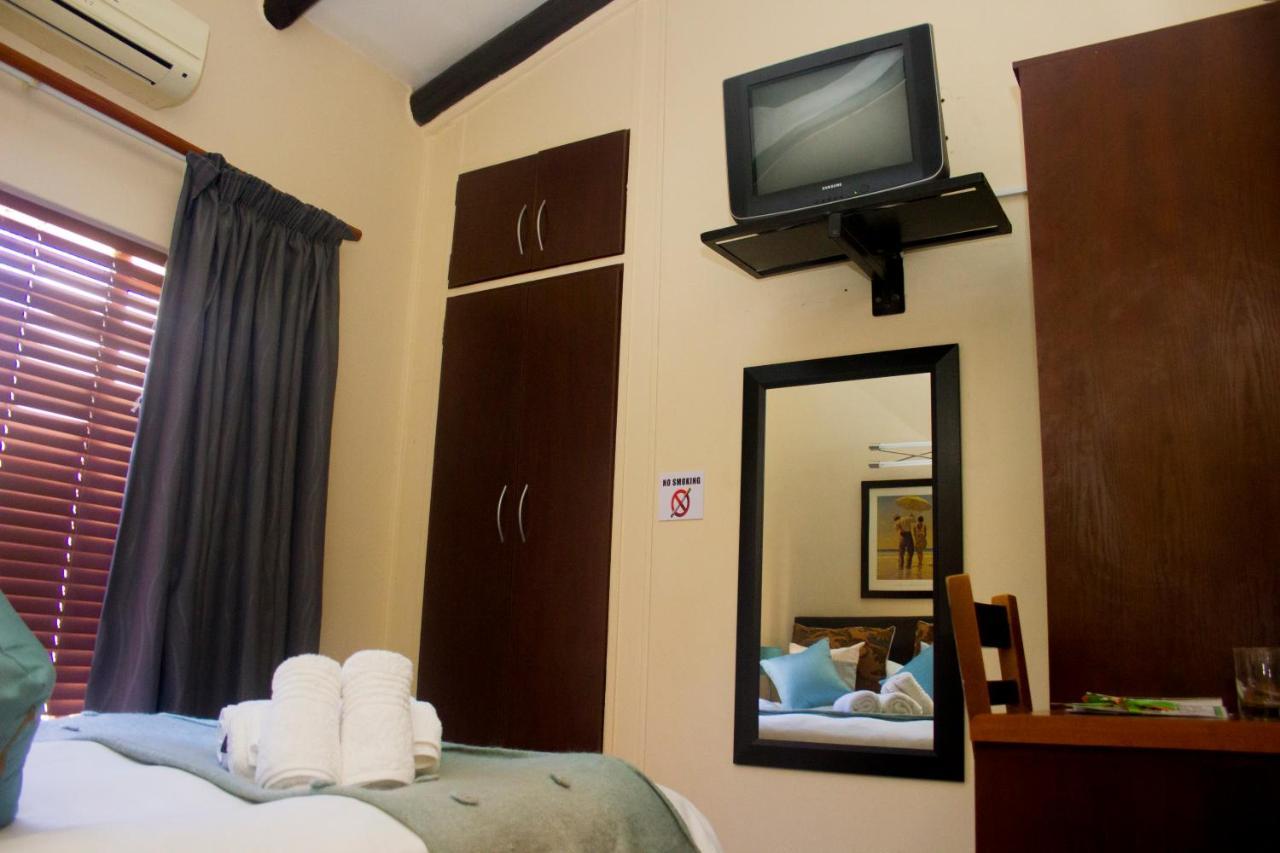 Echo Garden Guesthouse Rustenburg Dış mekan fotoğraf