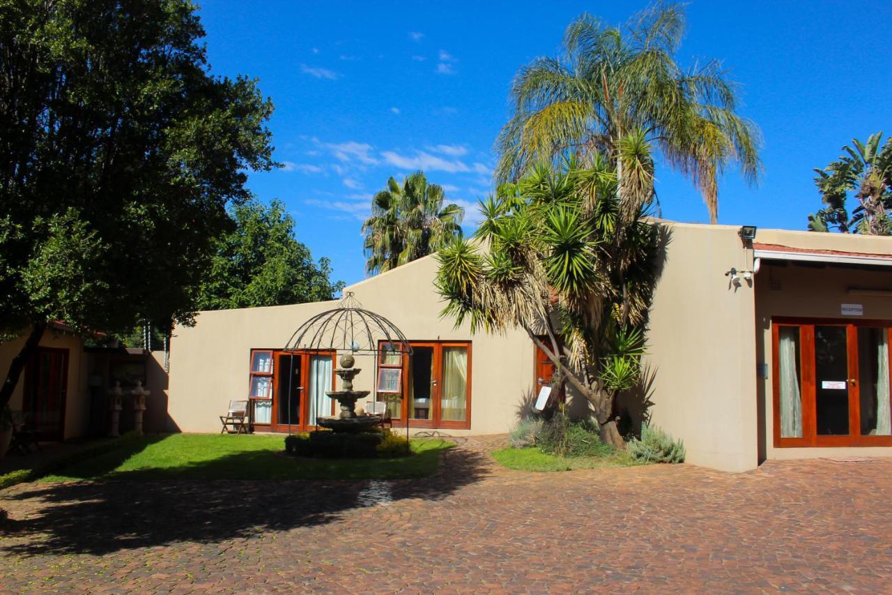Echo Garden Guesthouse Rustenburg Dış mekan fotoğraf