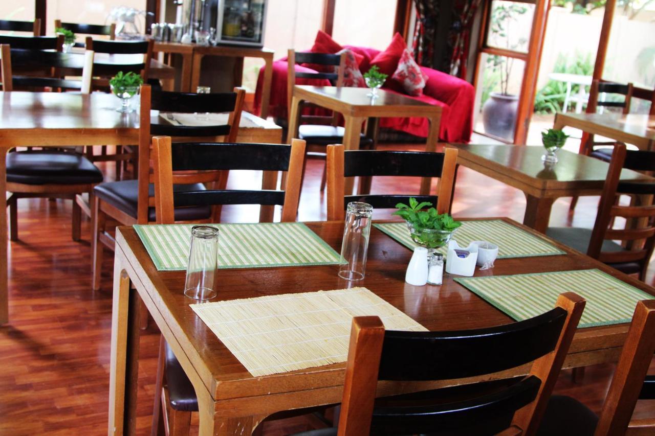 Echo Garden Guesthouse Rustenburg Dış mekan fotoğraf