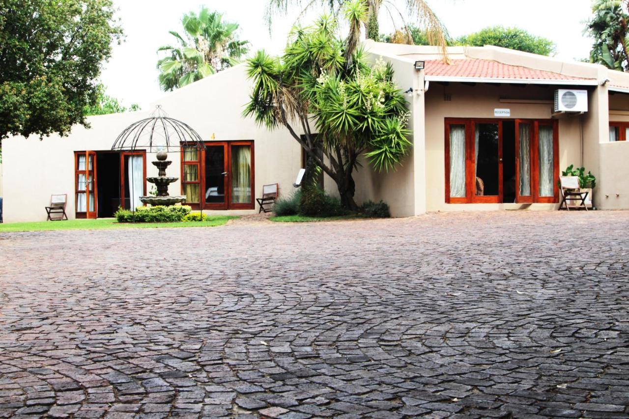 Echo Garden Guesthouse Rustenburg Dış mekan fotoğraf
